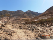 Viaggio in Oman, foto delle montagne vicino al Rub al Khali, parte del deserto Empty Quarter.