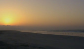 Foto spiaggia sull' Oceano indiano in Oman del sud vicino a Salalah.